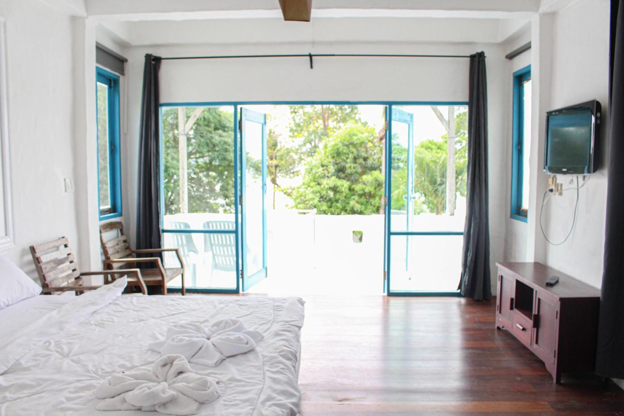 Capital O 75411 Navagio​ Boutique​ Koh​ Chang​ Hotel Trat Buitenkant foto