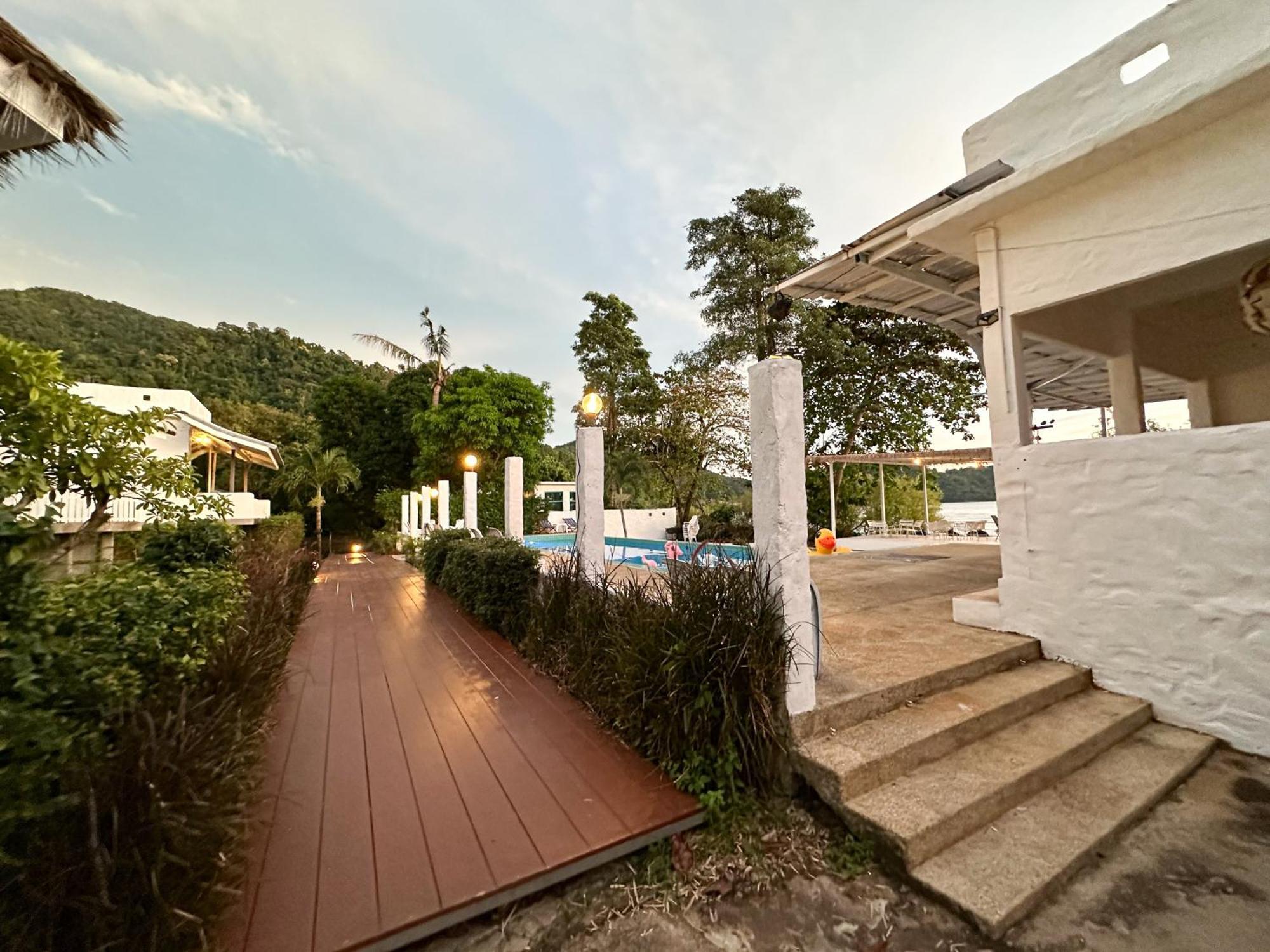 Capital O 75411 Navagio​ Boutique​ Koh​ Chang​ Hotel Trat Buitenkant foto