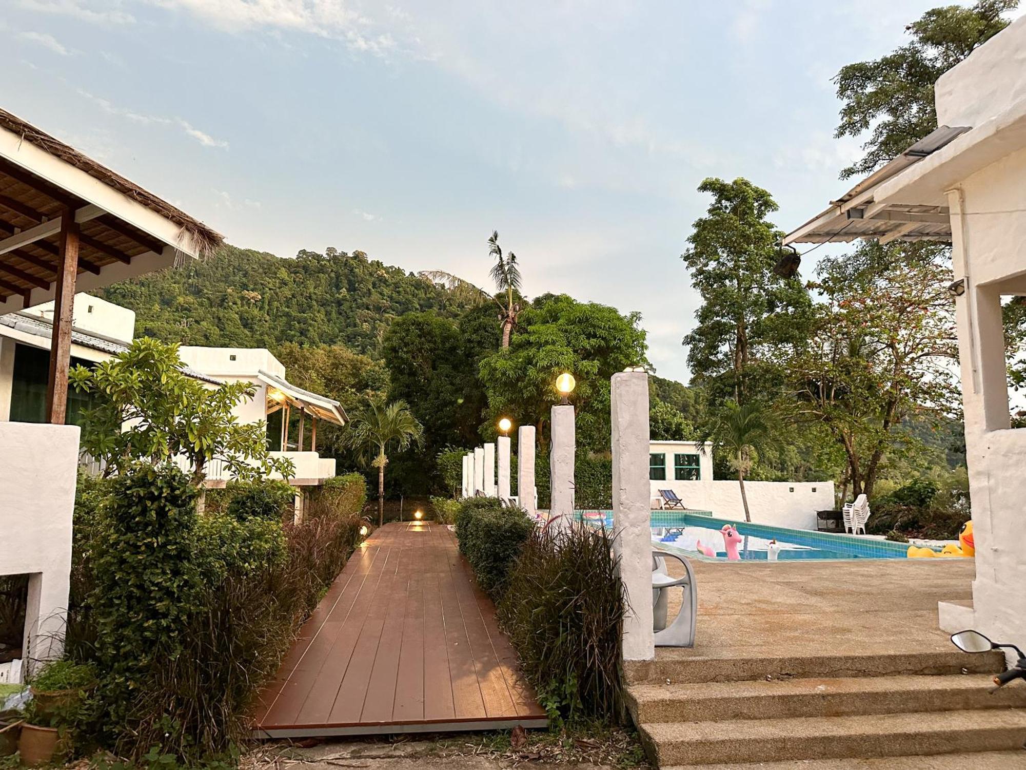 Capital O 75411 Navagio​ Boutique​ Koh​ Chang​ Hotel Trat Buitenkant foto